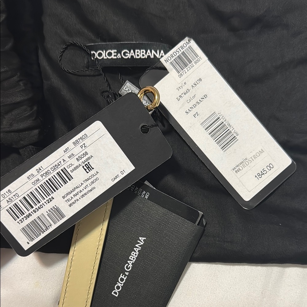 Dolce & Gabbana 3.5 Logo Flap Raffia Top-Handle Bag. - Picture 7 of 7